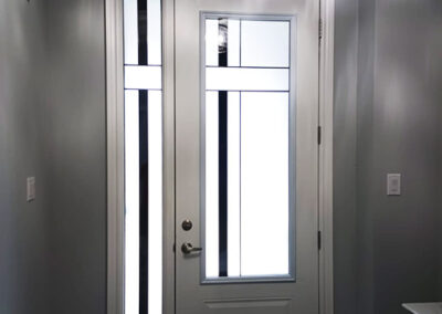 Dynamik modern simple decorative glass design by What A Pane