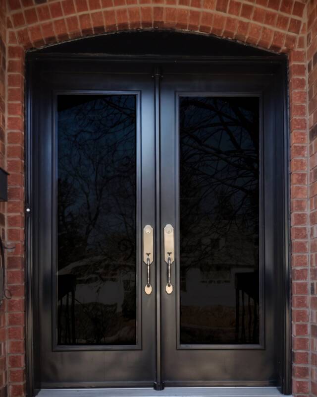 Onyxx decorative glass door insert