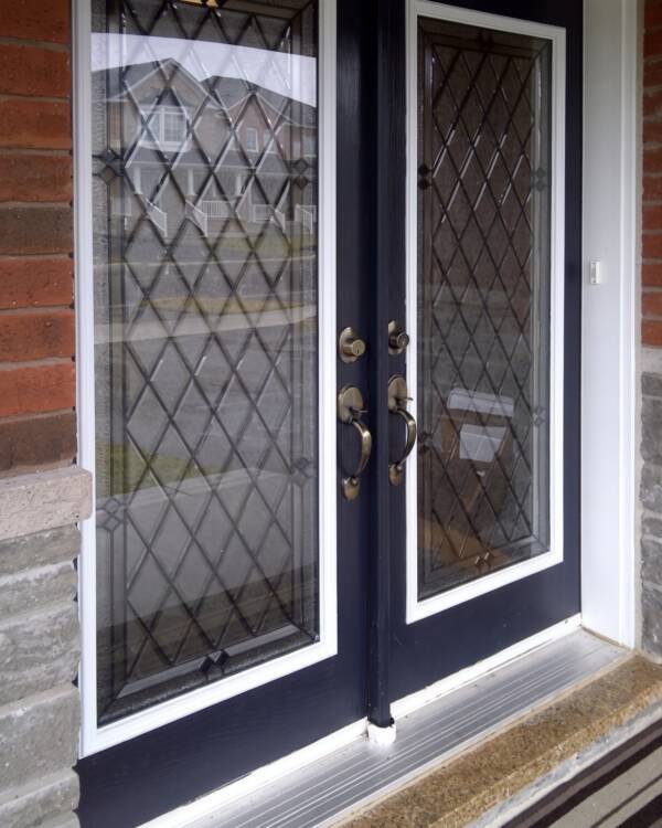 Prisma decorative glass door insert