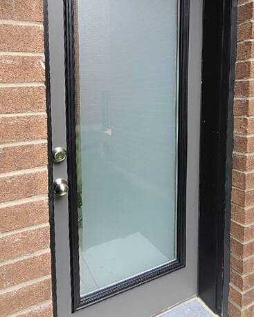 Allure decorative glass door insert, installed (photo 7)