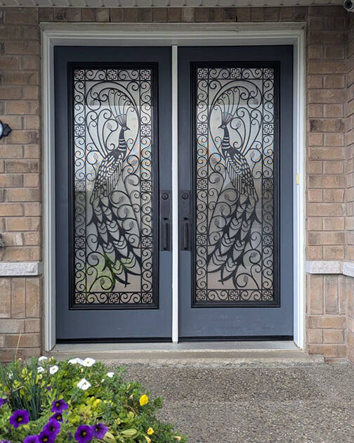 Elegance laser cut iron door insert, installed (photo 11)
