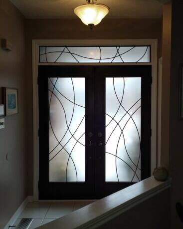Element wrought iron door insert, installed (photo 2)