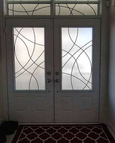 Element wrought iron door insert, installed (photo 10)