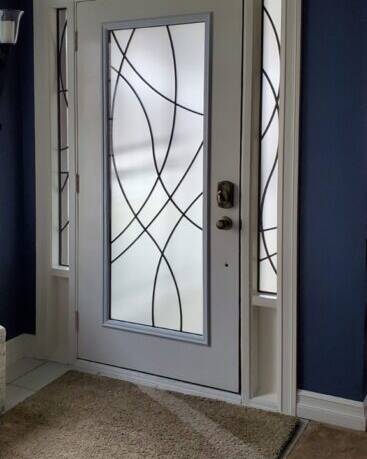 Element wrought iron door insert, installed (photo 11)