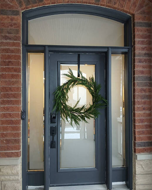 Allure decorative glass door insert, installed (photo 11)