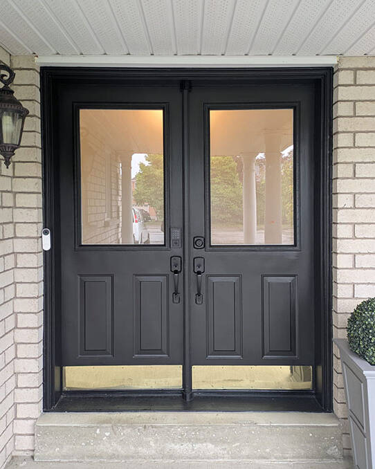 Frosted decorative glass door insert, installed (photo 6)