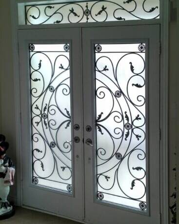 Juliana wrought iron door insert, installed (photo 12)