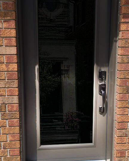 Onyxx decorative glass door insert, installed (photo 2)