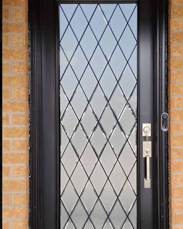 Prisma decorative glass door insert, installed (photo 2)