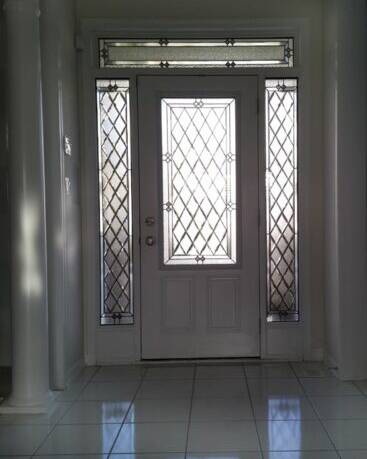 Prisma decorative glass door insert, installed (photo 9)