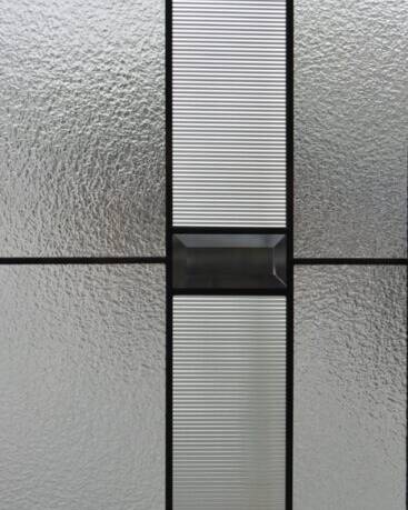 Prodigy decorative glass door insert, installed (photo 4)