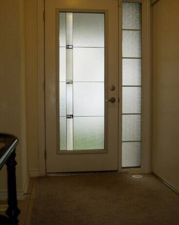 Prodigy decorative glass door insert, installed (photo 10)