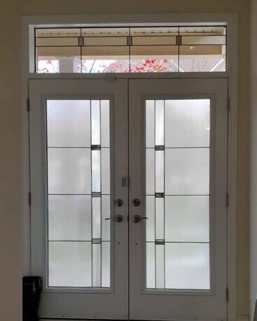 Prodigy decorative glass door insert, installed (photo 15)
