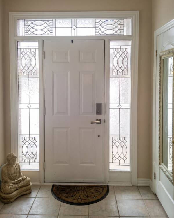A Legacy stained glass insert with matching sidelites